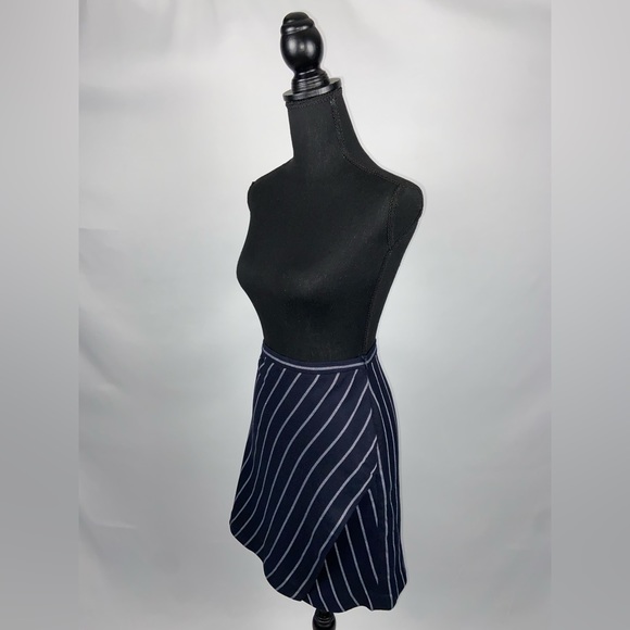 Skirt Striped Banana republic Navy Blue and White size 8 - Picture 6 of 9